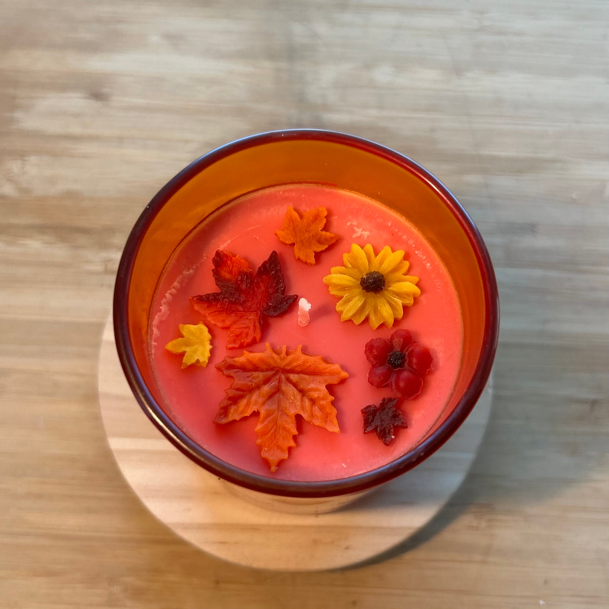 Fallen Leaves 🍂 | Fall Candle